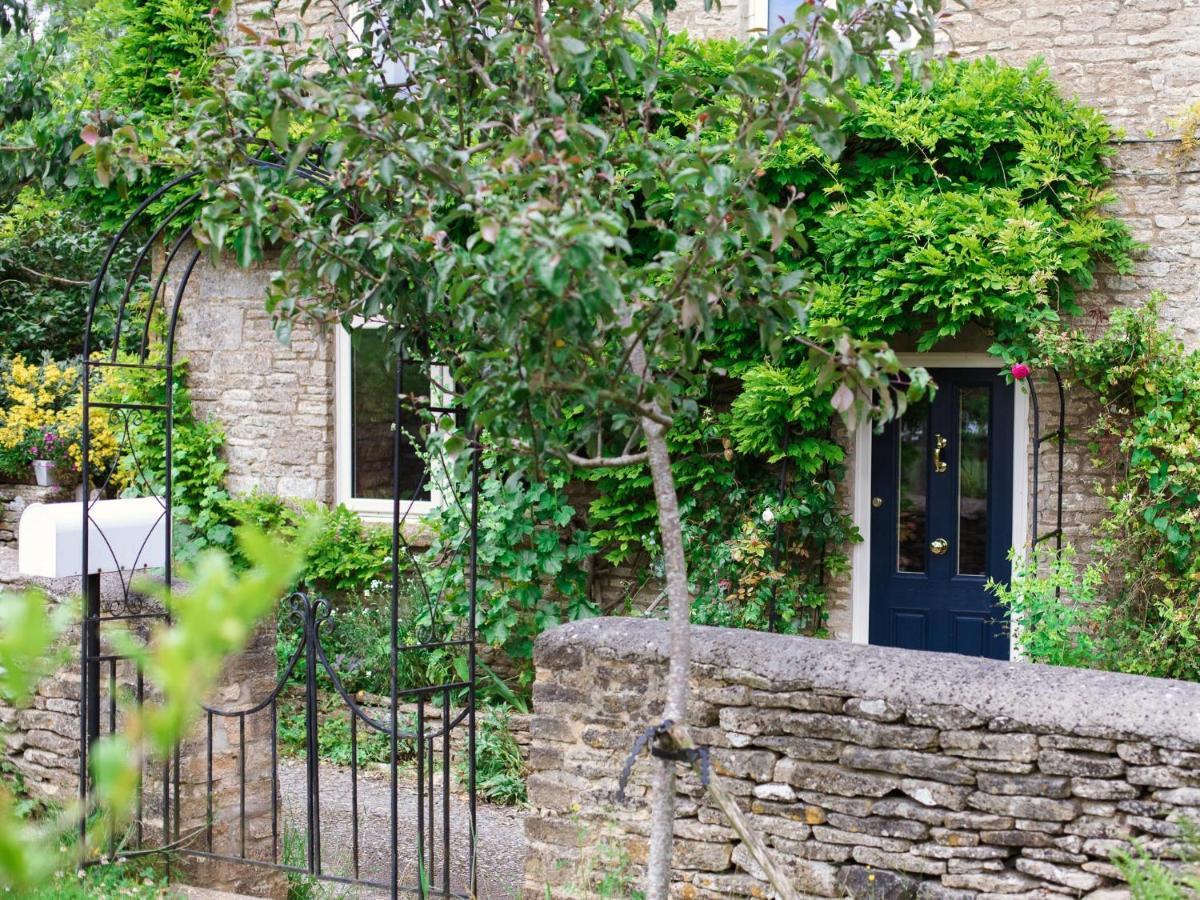 Villa Field View Cirencester Exterior foto